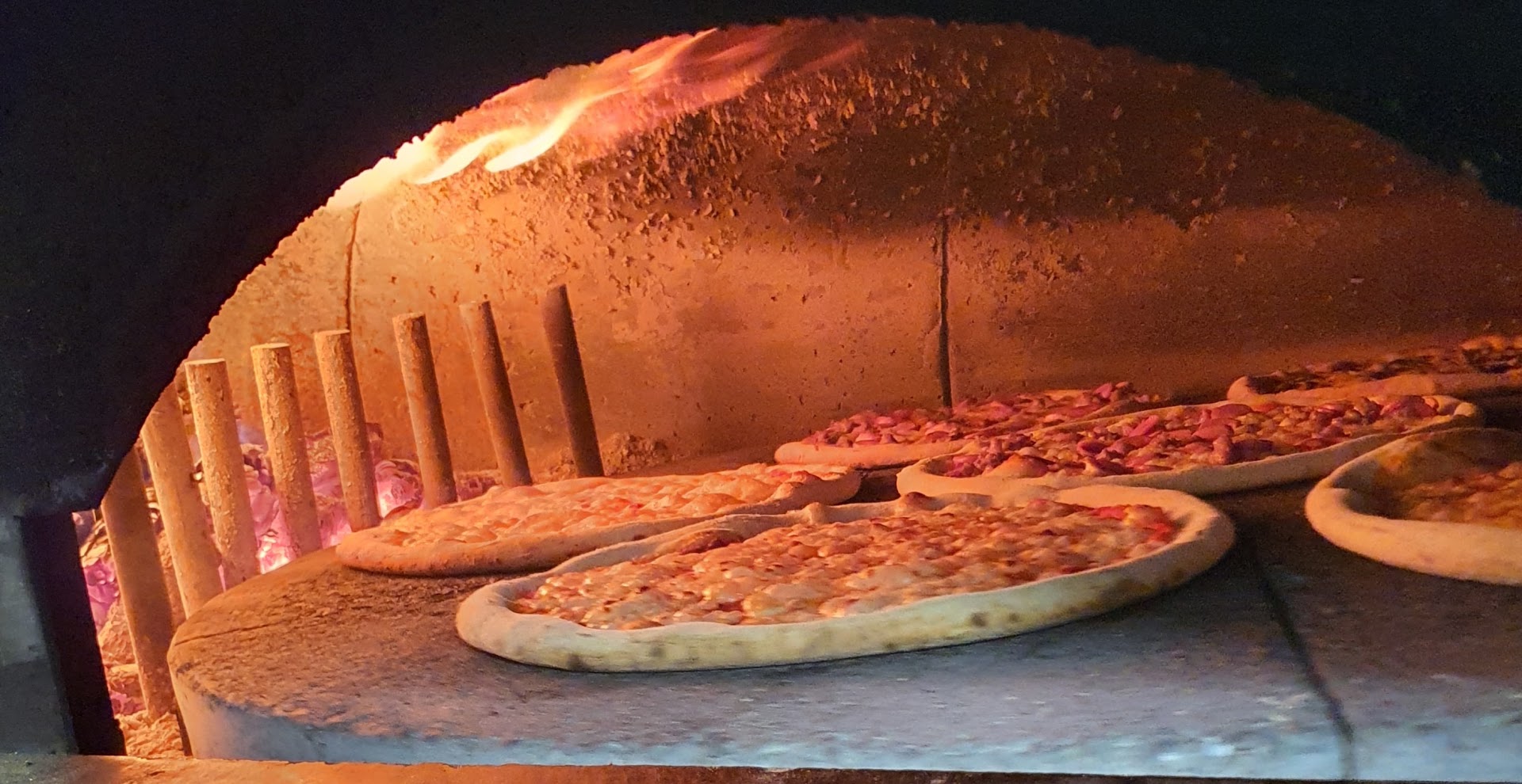 C'È PIZZA PER TE · Foto 4